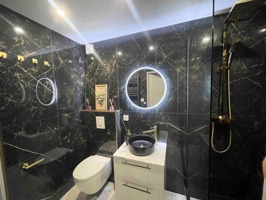 Cozy Rental Spa Schiltigheim Bagian luar foto